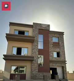 Townhouse corner villa, close receipt, for sale, Noble Residence Compound, inside Taj City Compound, directly in front of the airport, minutes from He 0