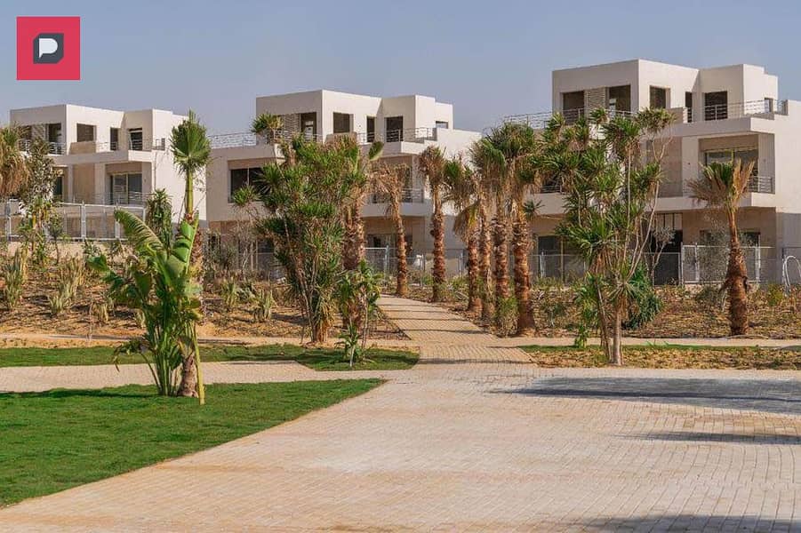 The last villa with a distinctive area for sale in The Crown Palm Hills October compound, in installments over 8 years 8