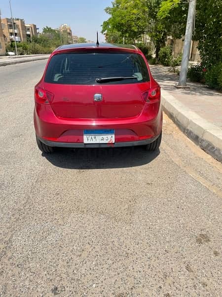 Seat Ibiza 2010 4