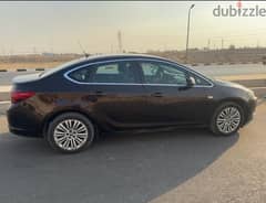 Opel Astra 2015