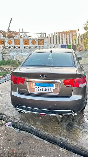 Kia Cerato 2013 0