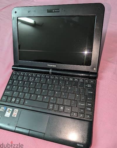 Toshiba NB 200