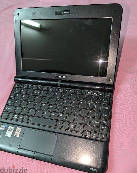 Toshiba NB 200 0