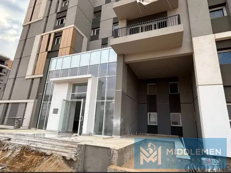 apartment 168m under market price deliverey 2024 prime location , hap town mostakbal city 3