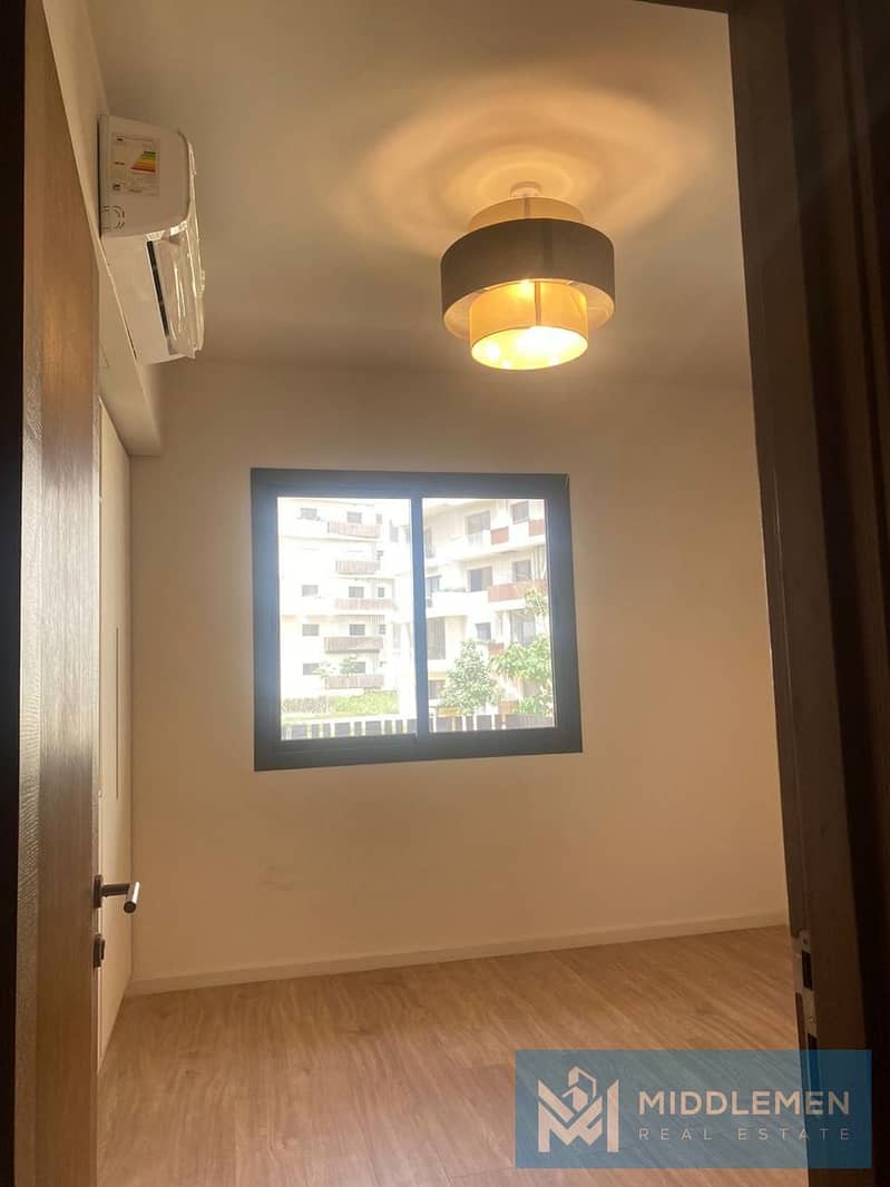 apartment for rent  160m fully finished with acs overlooking at main landscape , villette sodic new cairo 14