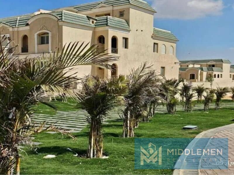 town house corner 270 m garden 380m prime location L'Avenir mostakbal city 2