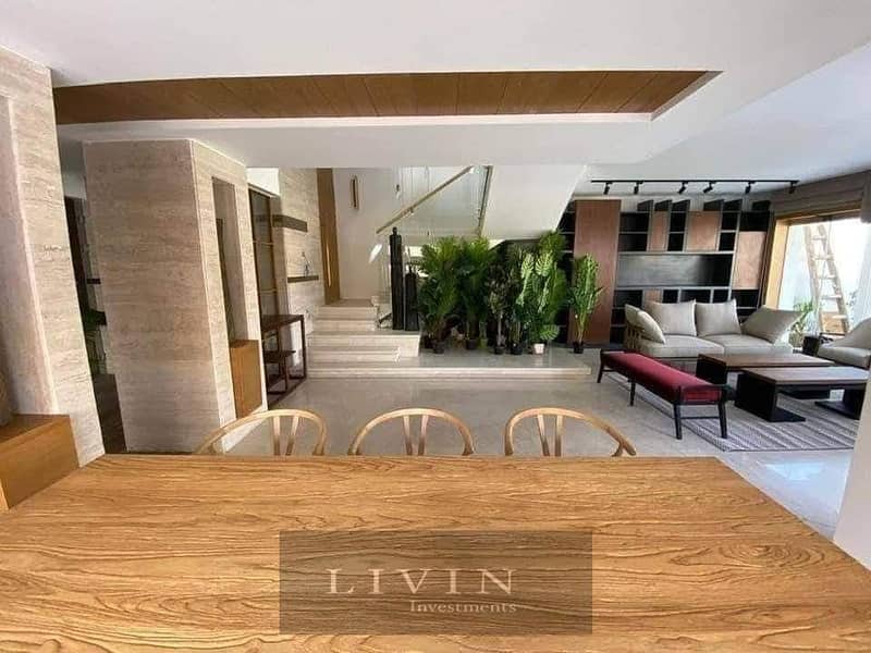 Townhouse corner villa, 255m modern design, immediate delivery on the Middle Ring Road, with a 20% down payment and the longest payment Lavista city 4