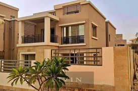 Townhouse 240m corner for sale, open view on the landscape, with a 5% down payment and the longest payment period in Sarai Compound, next to Madinaty