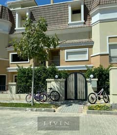 villa for sale, 3 floors, in front of Madinaty in Saray Compound, at the entrance to Mostakbal City, open view on the landscape, in installments 0