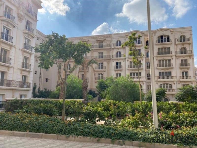 شقة  ريسيل بأفضل موقع فى قلب الجولدن سكوير سور بسور مع ميفيدا فى كمبوند هايد بارك Hyde park 5