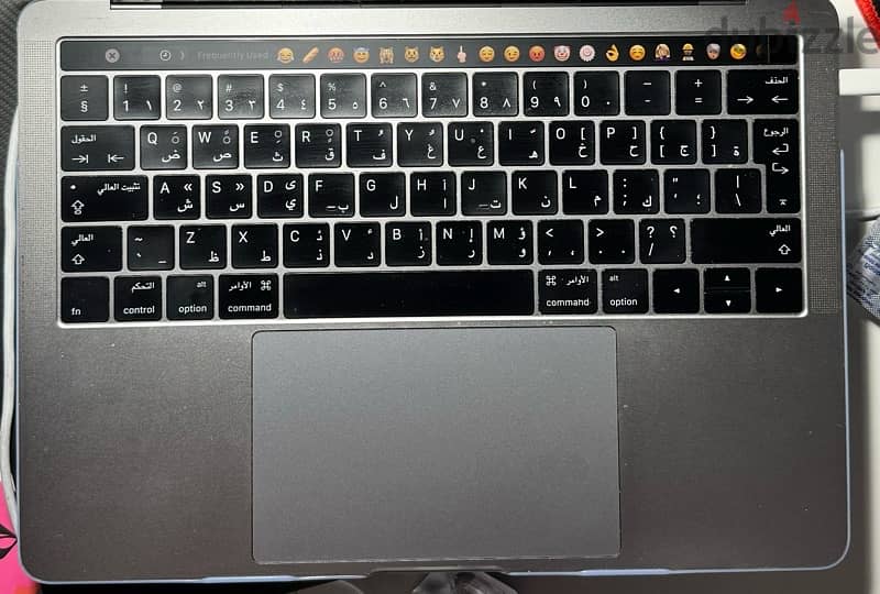 MacBook Pro 2016 - 13in i5, 500GB, 8GB RAM with touch bar 0