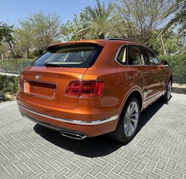 Bentley Bentayga 2017  ( تربتك - جمرك) ( tripticket - gomrok ) 2