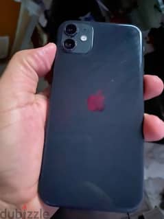 iPhone 11 مساحه 128 بطاريه 73 الجهاز حاله جيده جدا بدون علبه