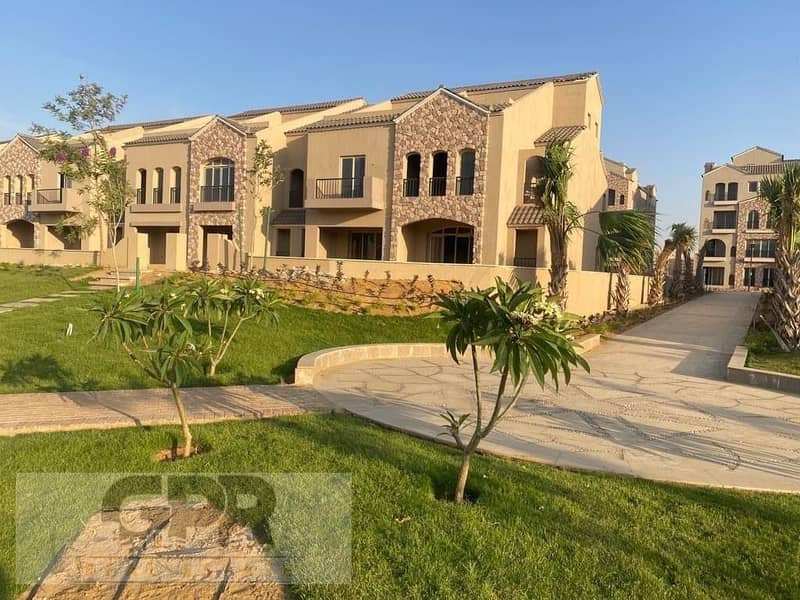 Villa Standalone For Sale in Telal East in Fifth Settlement - فيلا للبيع  بفيو مميز في تلال ايست التجمع الخامس على الدائري 3