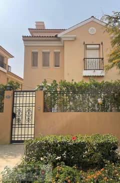 Villa for sale in Hyde Park New Cairo Next to AUC 0