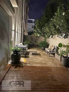 استلام فوري في فيفث سكويرI شقة أرضي متشطبة+جاردن بالتقسيط بالكاش للمقدم فقط / ready to move garden apartment with garden in fifth sqaure