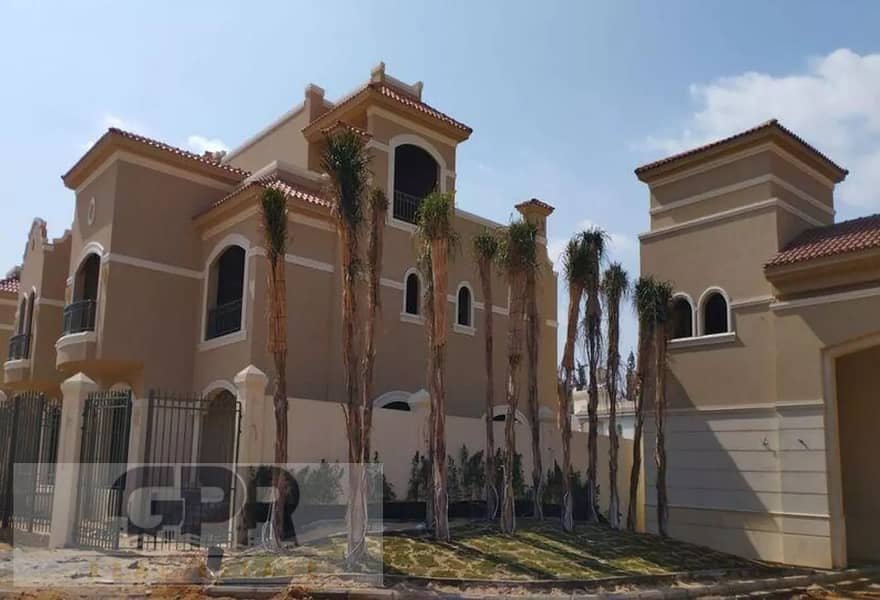 Villa Ready to move for Sale in la Vista EL patio 5 4