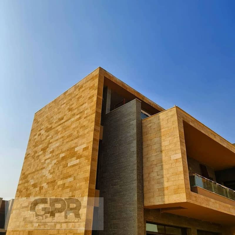 Villa 210 sqm For Sale in Taj City New Cairo | فيلا 210 م للبيع فى تاج سيتي التجمع الاول 5