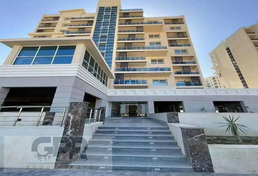 شقة للبيع 250م استلام فوري متشطبة بالكامل علي البحر ف مزارين العلمين بالتقسيط  apartment for sale fully finished at mazarine directly on the sea 4