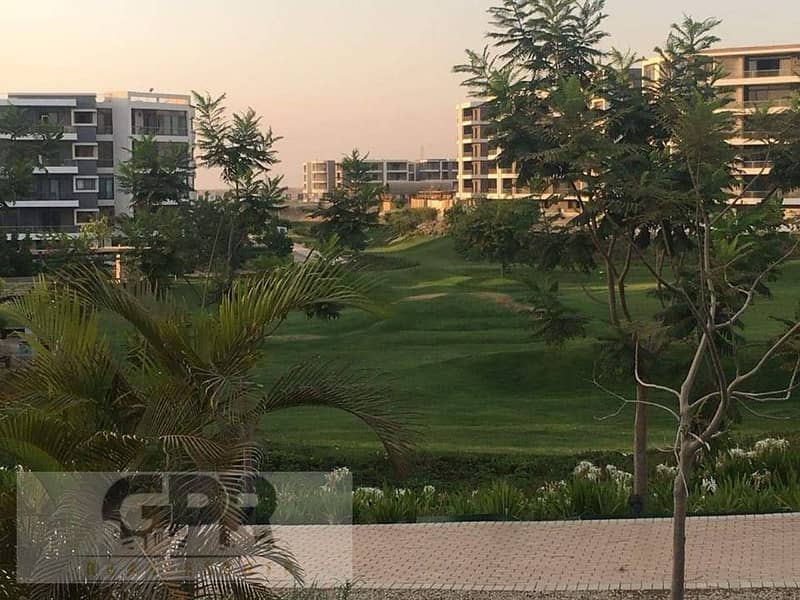 شقه للبيع فى كمبوند تاج ستي على طريق السويس / Apartment for sale in Taj City Compound on Suez Road 8