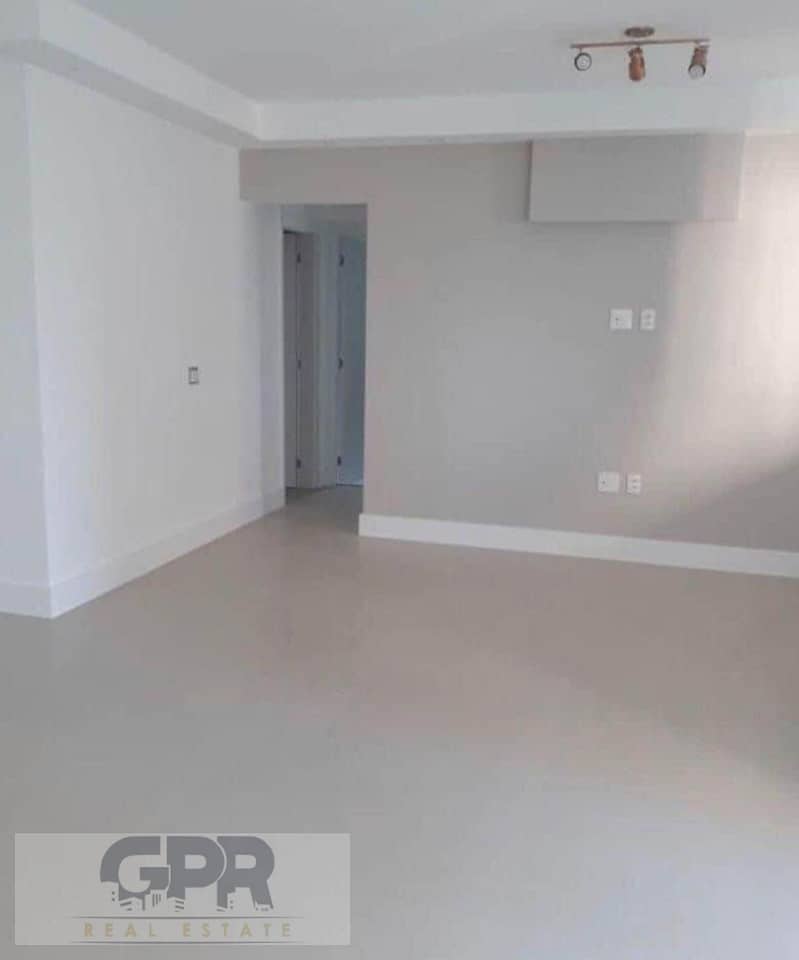 Apartment for sale in mazarine /شقه للبيع فى مزارين 1