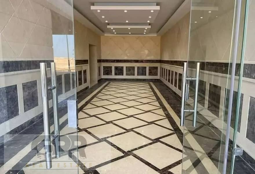 Apartment for sale in mazarine /شقه للبيع فى مزارين 3