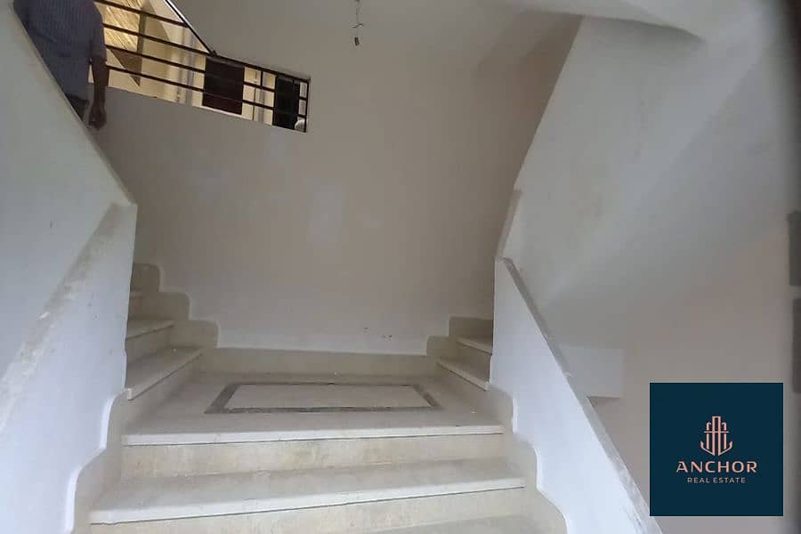 شقة استلام فوري علي شارع شبرا الرئيسي بجوار مترو مسرة في برج مرخص | Ready to Move Apartment 130 SQM in Main Shobra Street Near Masara Metro 6