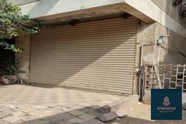 محل واجهة 813 متر مسجل تجاري للإيجار بالقرب من السراج مول في مدينة نصر | Shop 813 SQM Commercially Registered for Rent Near to Serag Mall Nasr City. 0