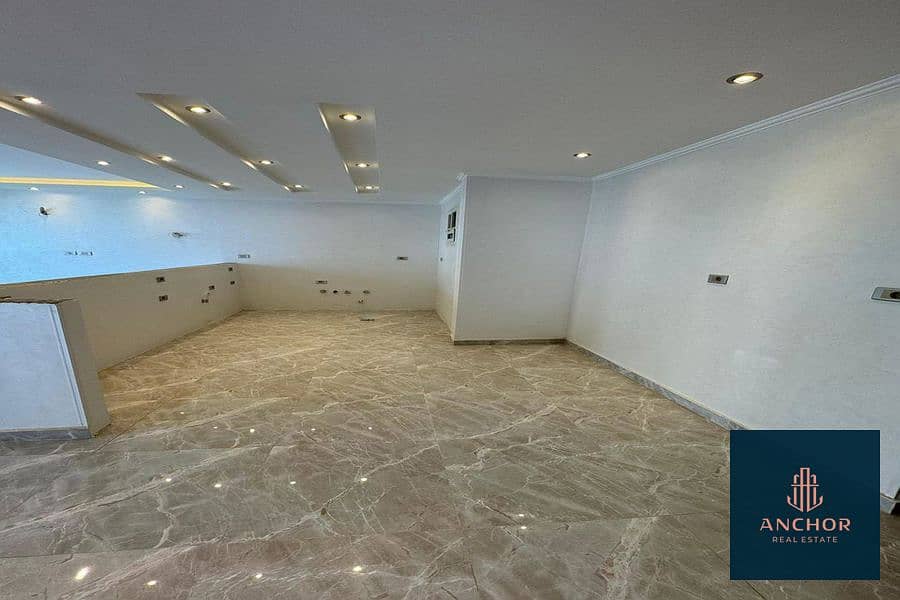 شقة استلام فوري كاملة التشطيب باطلاله علي النافوره في كومباوند امورادا التجمع | Fully Finished Apartment Ready To Move with A View of The Fountain 3