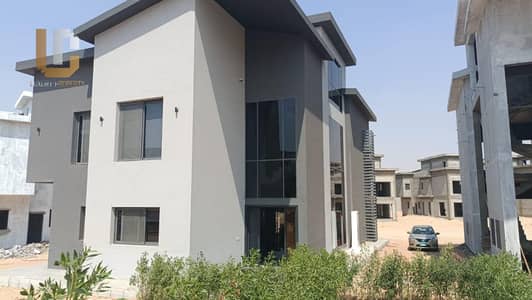 Villa Townhouse for Sale Prime Location installments Less than developer Price Directly on the Suez Road Creek Town 1st settlement