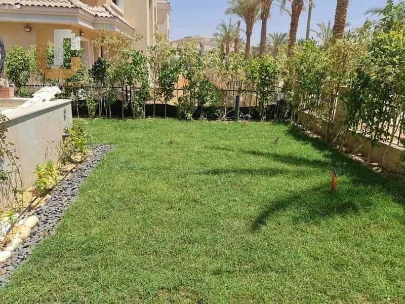 فيلا - S villa  لقطة بالسعر القديم فى كمبوند سراي sarai سور ف سور مع مدينتي 8