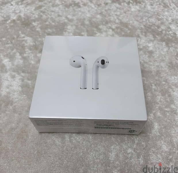 Apple AirPods 2nd Generation - White 3