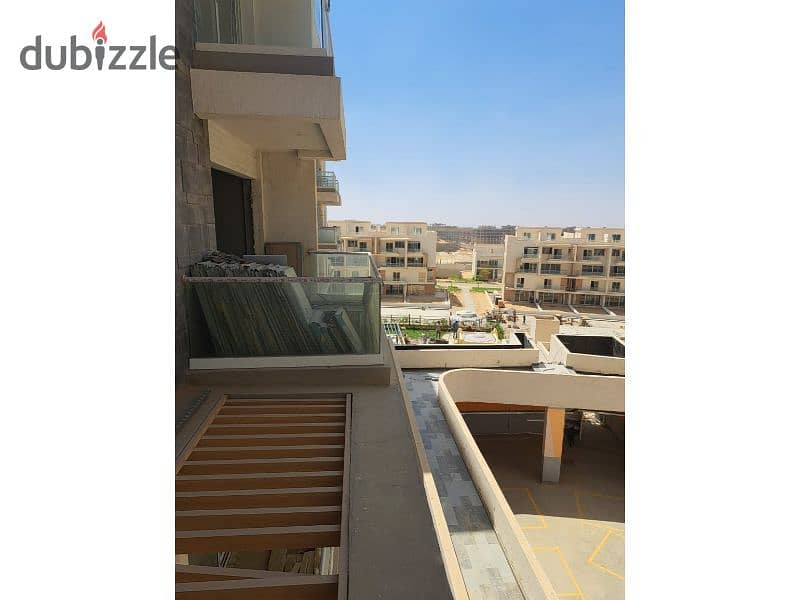 Apartment 235m corner ready to move  best division and open view Central Park Mountain View Compound 7