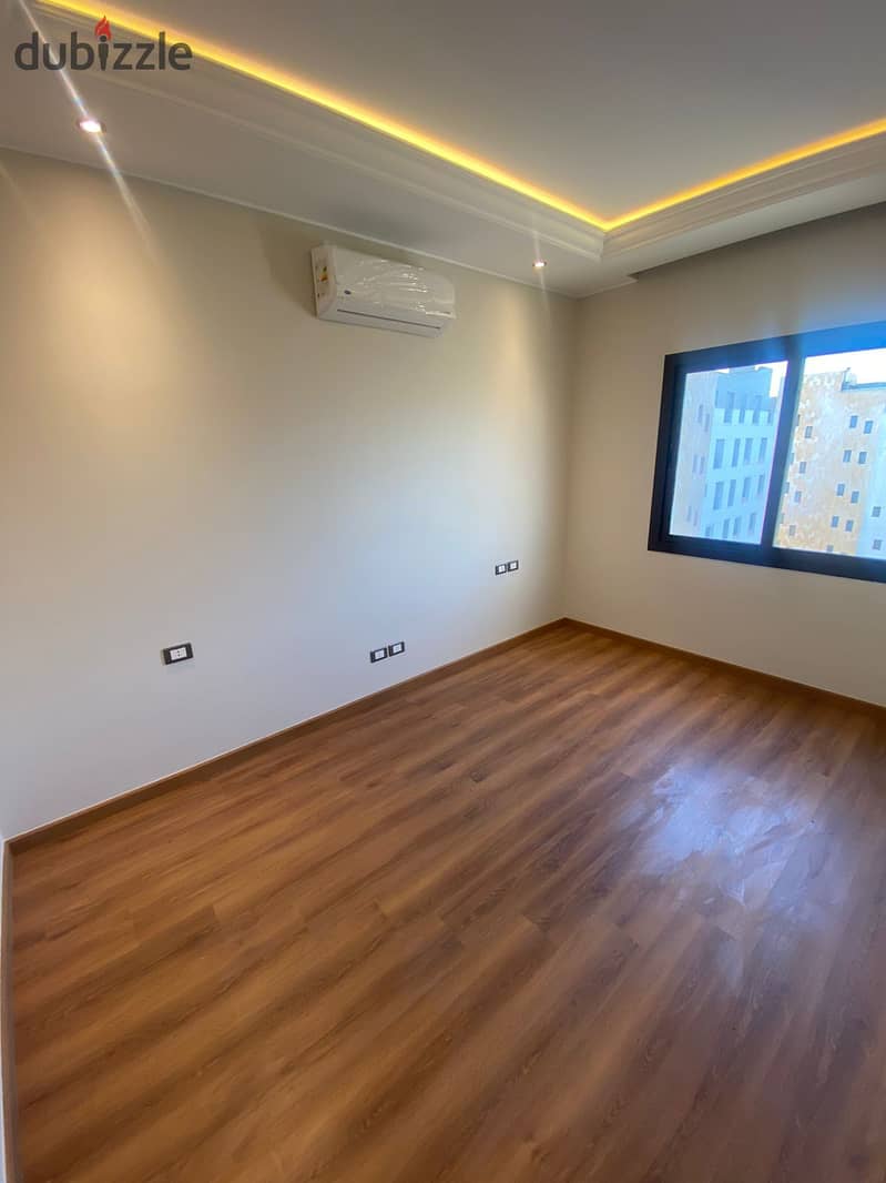 penthouse apartment 300 m for rent in sodic east town compound in prime location fully finished 13