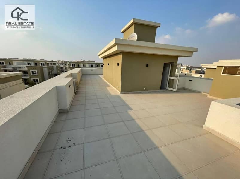 for sale villa 450m ready to move finished  super lux with Electrical devices and ac's cairo  Festival City 46