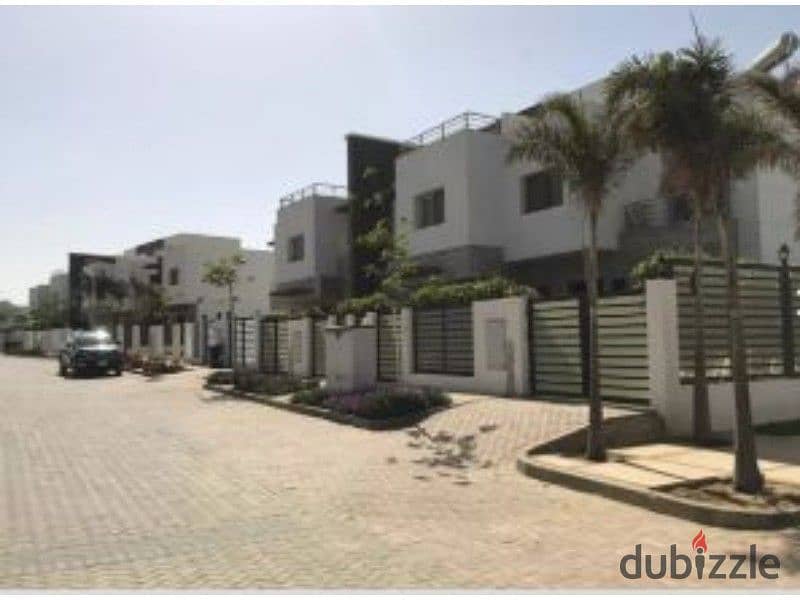 For sale Twin House Bahri a very special location view landscape in hyde park compound 2