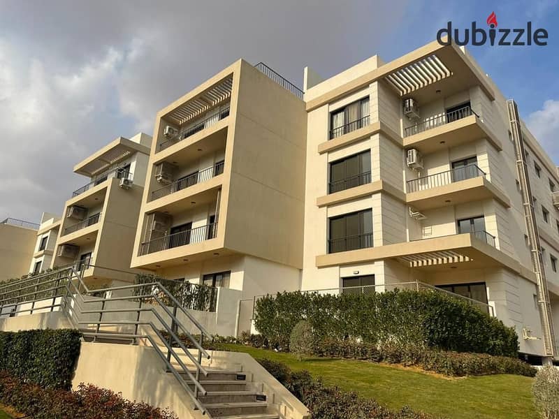 apartment 193 m with garden in fifth square compound al marasem 2