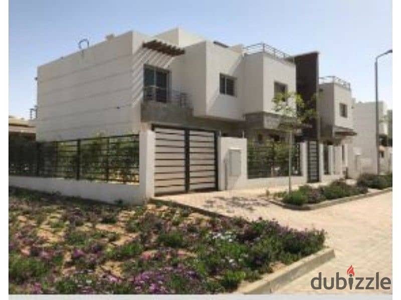 For sale Twin House Bahri a very special location view landscape in hyde park compound 7