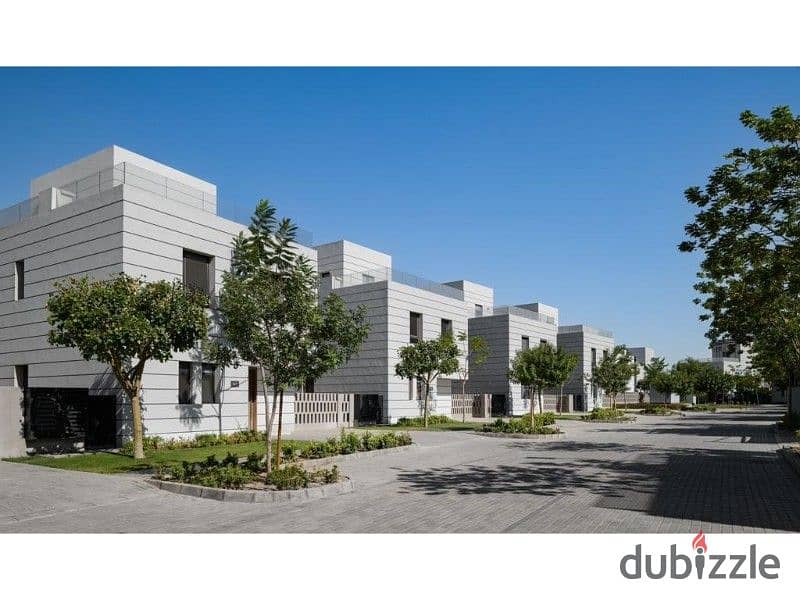 townhouse 258 m in el burouj compound 3 bedroom fully finished 4