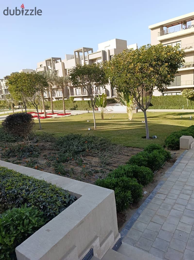 Apartment Corner finished with Ac with installments for sale in Fifth Square 3