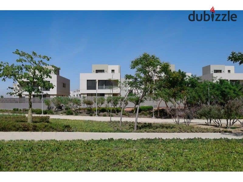 townhouse 258 m in el burouj compound 3 bedroom fully finished 6