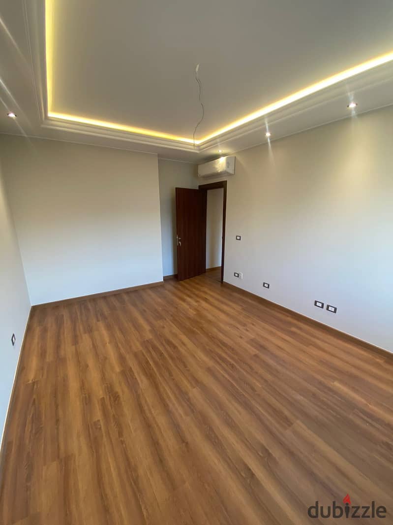 penthouse 300 m super lux finishing for rent with Terrace in sodic east town 5