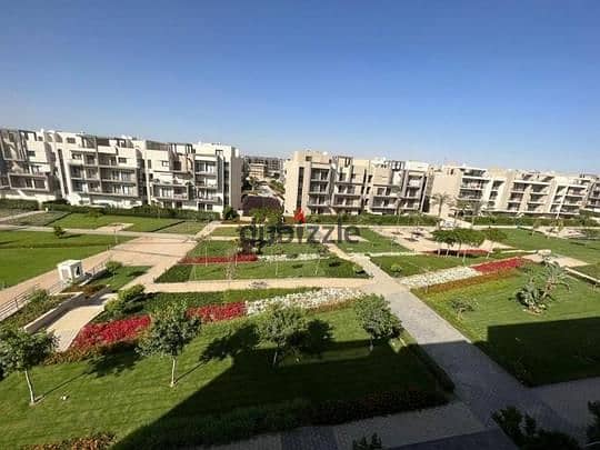 Apartment 122m For sale prime locatiom view landscape under market price in Al Marasem Fifth square 9