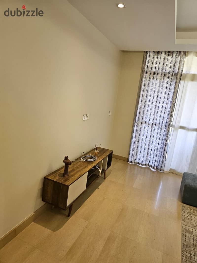 FRIST FLOOR,Fully furnished with AC's WITH DOLLAR PAYMENT-VIEW LANDSCAPE 1