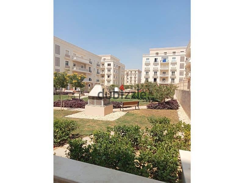 Apartment for sale Ready to move prime location under market price bahary view landscape in Compound hyde park 0