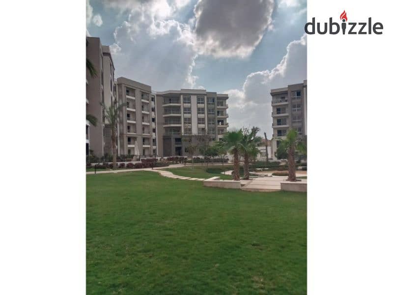 apartment 191 m in hyde park new cairo under market price with prime view 3