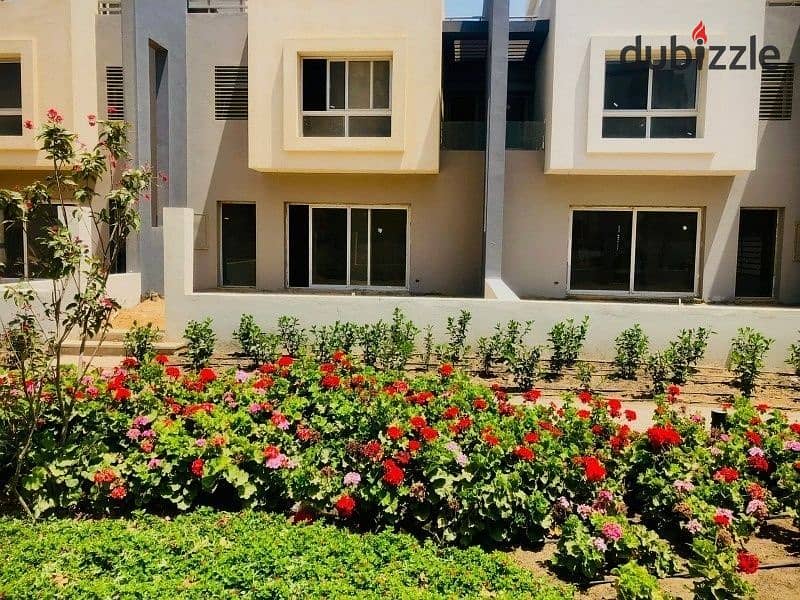 Own a townhouse for sale, 208m, in installments prime location view landscape  in Hyde Park Compound, Fifth Settlement 6