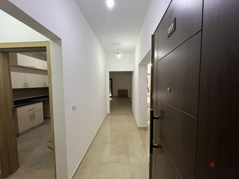 A FULLY FINISHED APARTMENT WITH ACS READY TO MOVE PRIME LOCATION WITH DP & INSTALLMENTS 1