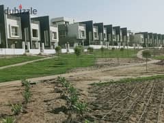 Town house with voew landscape in Hyde Park Compound 0