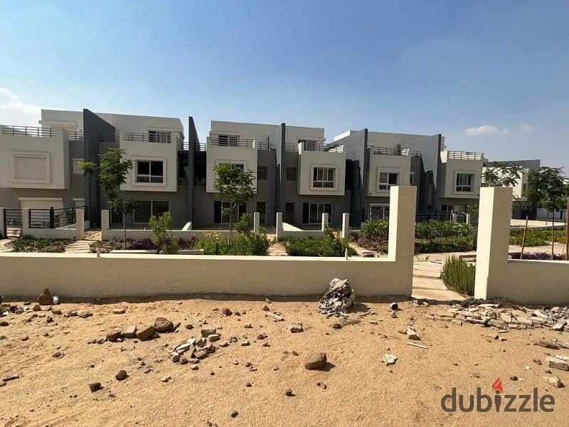 townhouse for sale 208m with installments prime location view landscape in Hyde Park Compound, Fifth Settlement 10